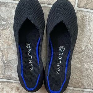Rothys black size 8